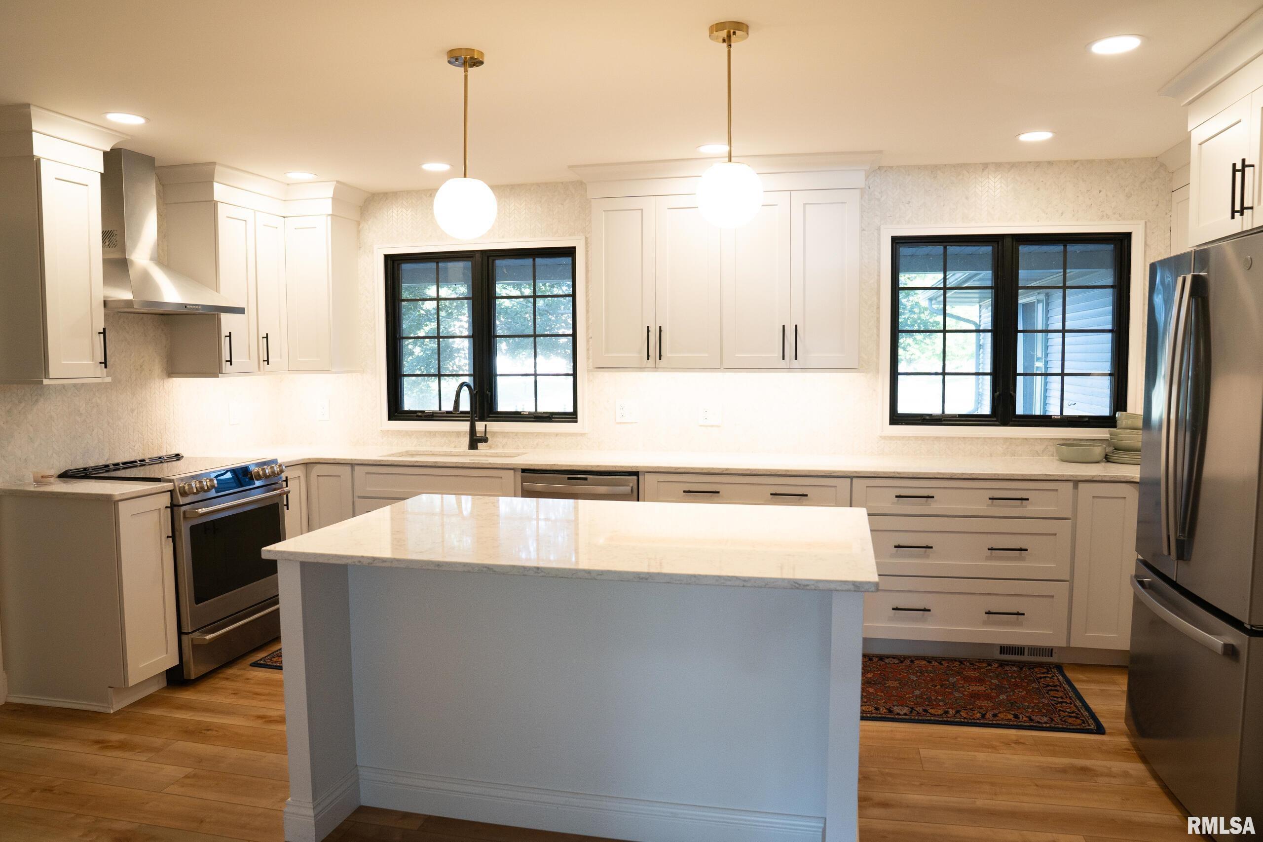 2175 Southbrooke Road Jacksonville, IL 62650 - Photo 16 of 49