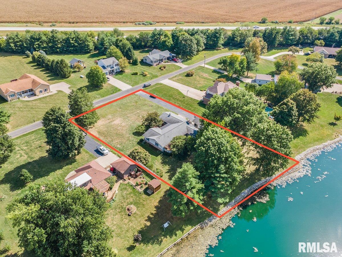 2175 Southbrooke Road Jacksonville, IL 62650 - Photo 3 of 49