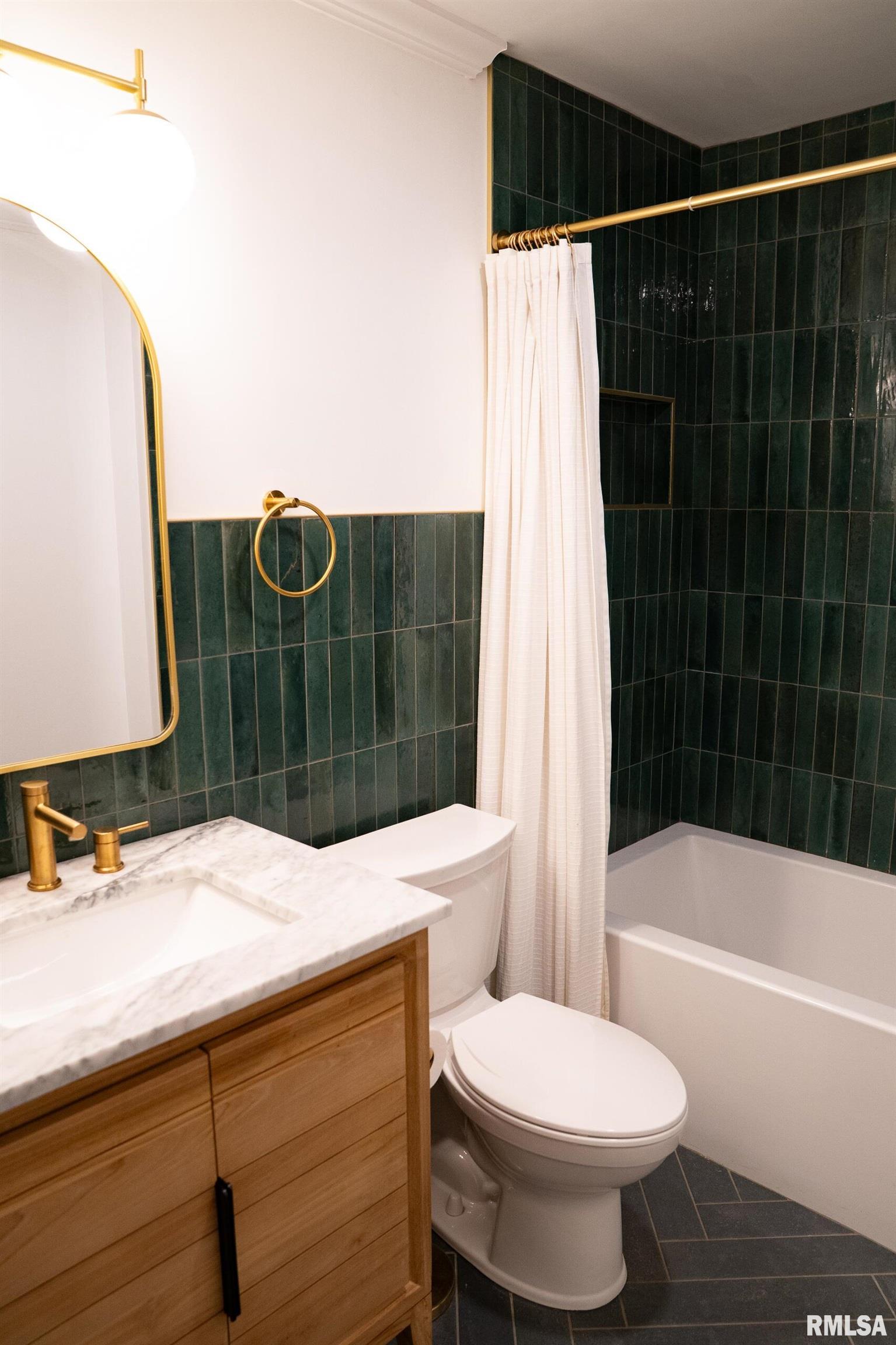 2175 Southbrooke Road Jacksonville, IL 62650 - Photo 31 of 49