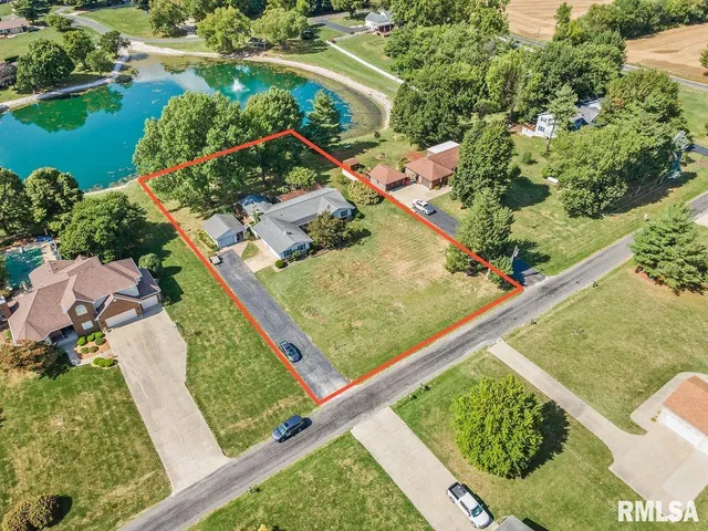 $343,000 | 2175 Southbrooke Road, Jacksonville, IL 62650