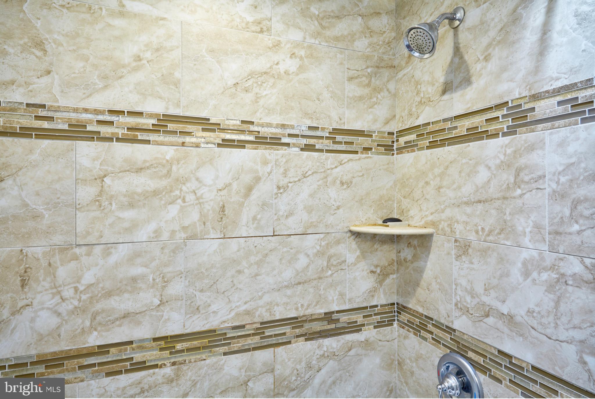 1613 Merribrook Road Philadelphia, PA 19151 - Photo 15 of 27 2nd Floor Bathroom