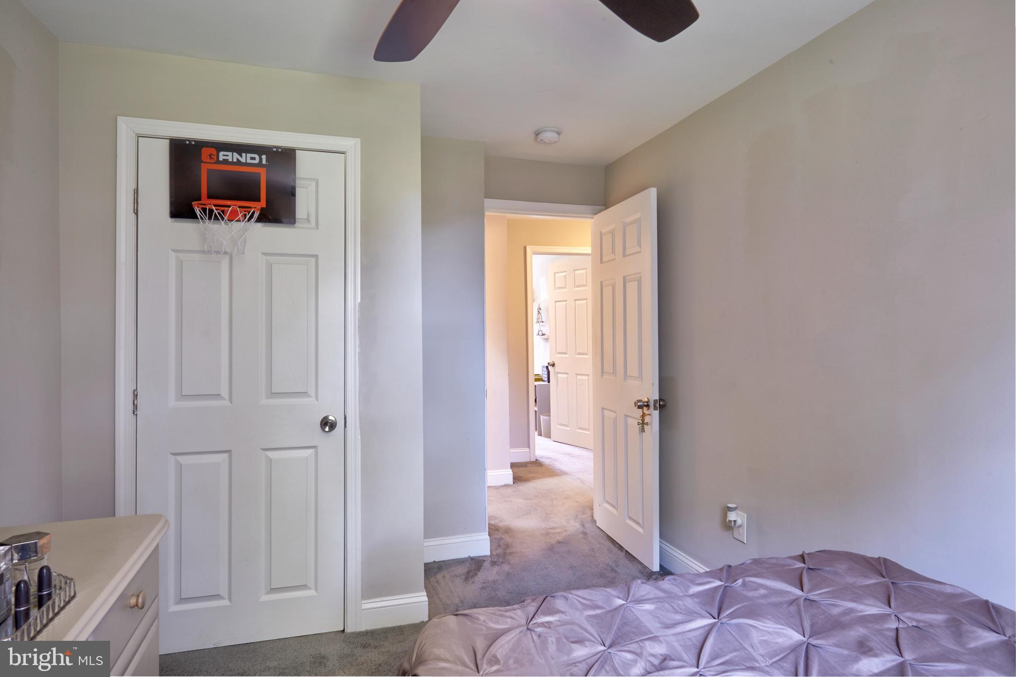 1613 Merribrook Road Philadelphia, PA 19151 - Photo 19 of 27 2nd Bedroom