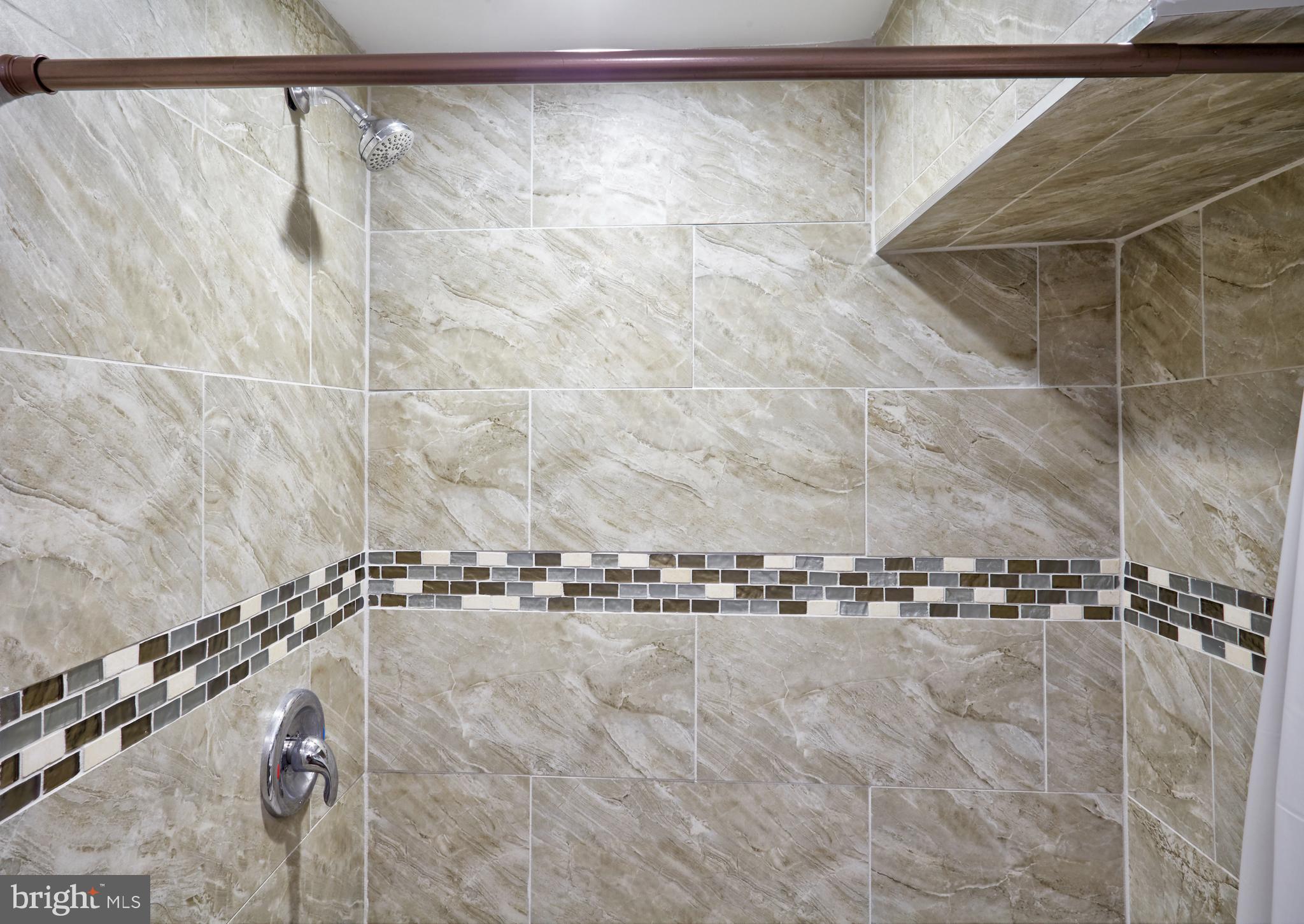 1613 Merribrook Road Philadelphia, PA 19151 - Photo 26 of 27 2nd Full Bathroom