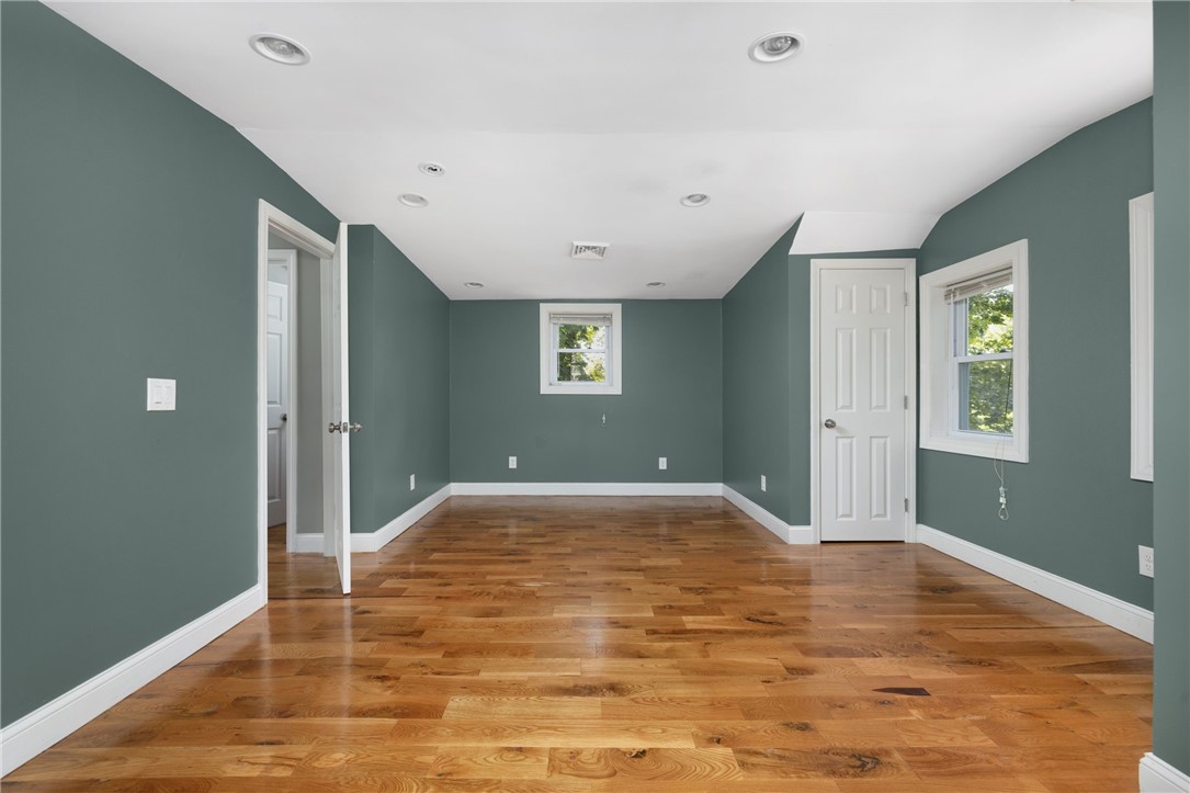 119 Doyle Avenue, Unit 3 Providence, RI 02906 - Photo 16 of 28 Primary Bedroom