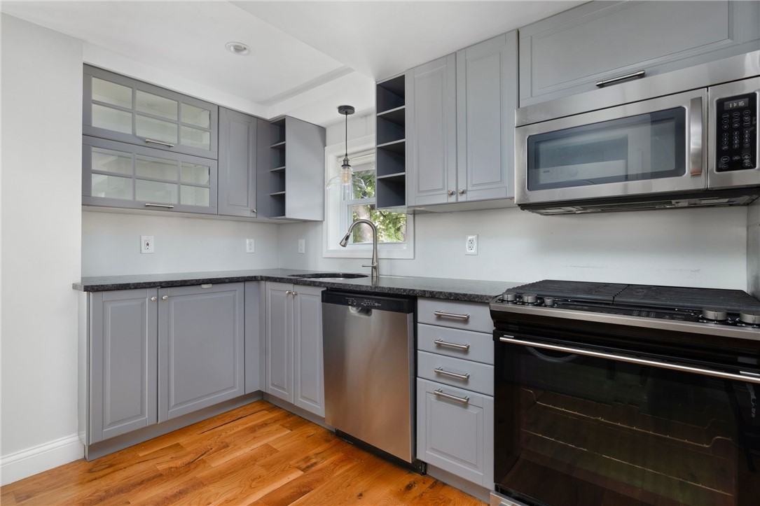 119 Doyle Avenue, Unit 3 Providence, RI 02906 - Photo 7 of 28 Kitchen