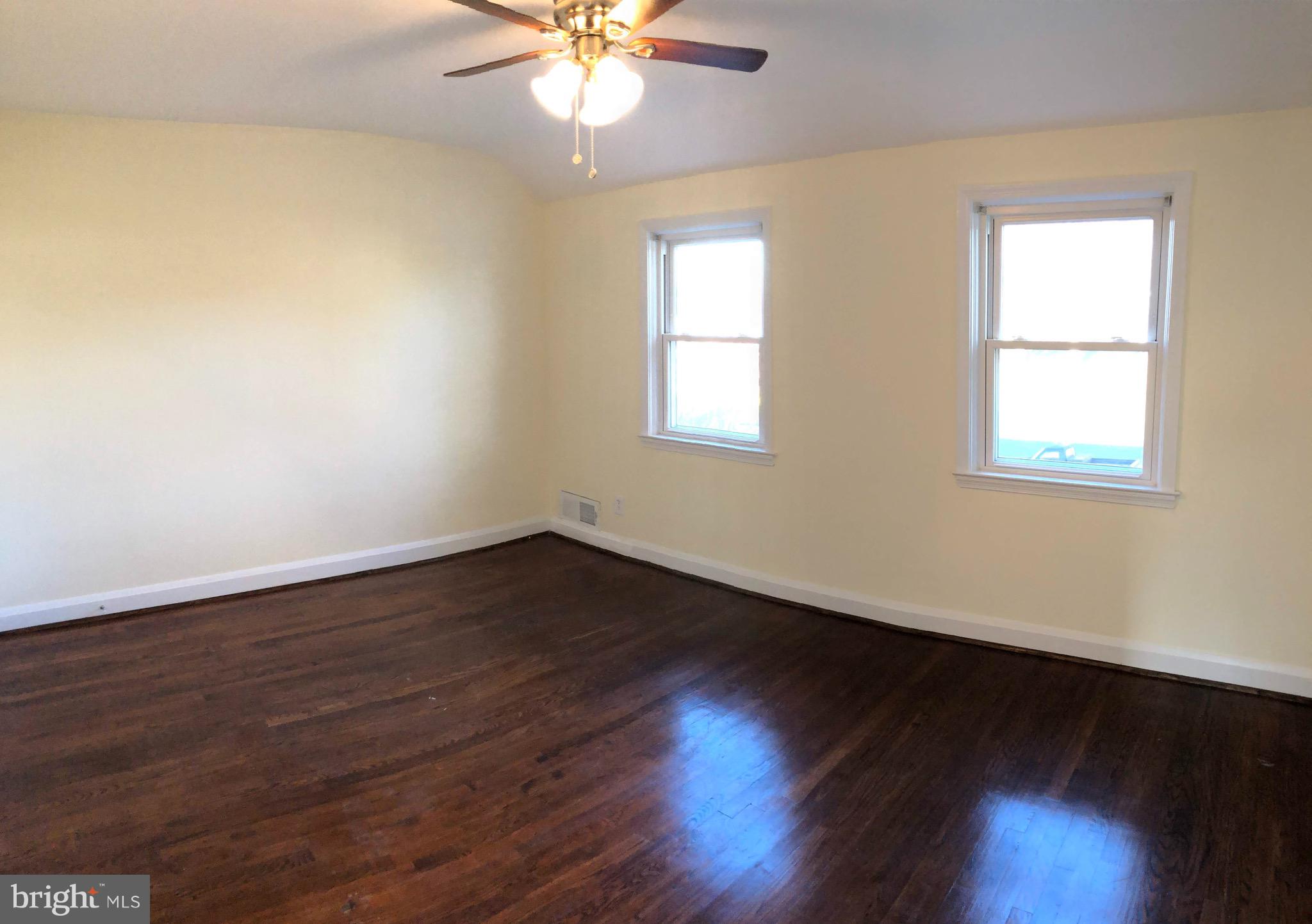 154 Orville Road Baltimore, MD 21221 - Photo 11 of 26 Gallery Image 11