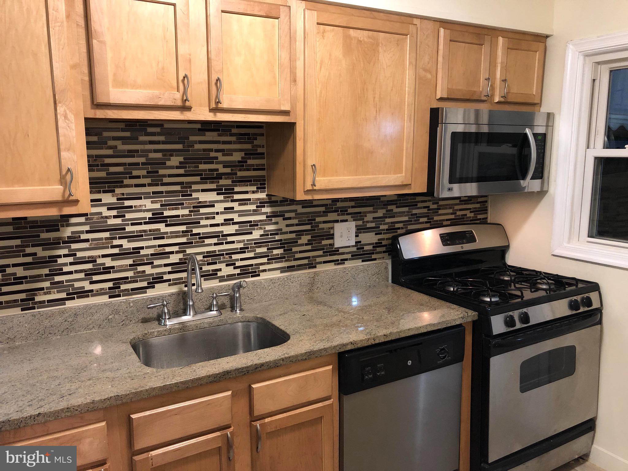 154 Orville Road Baltimore, MD 21221 - Photo 6 of 26 Gallery Image 6