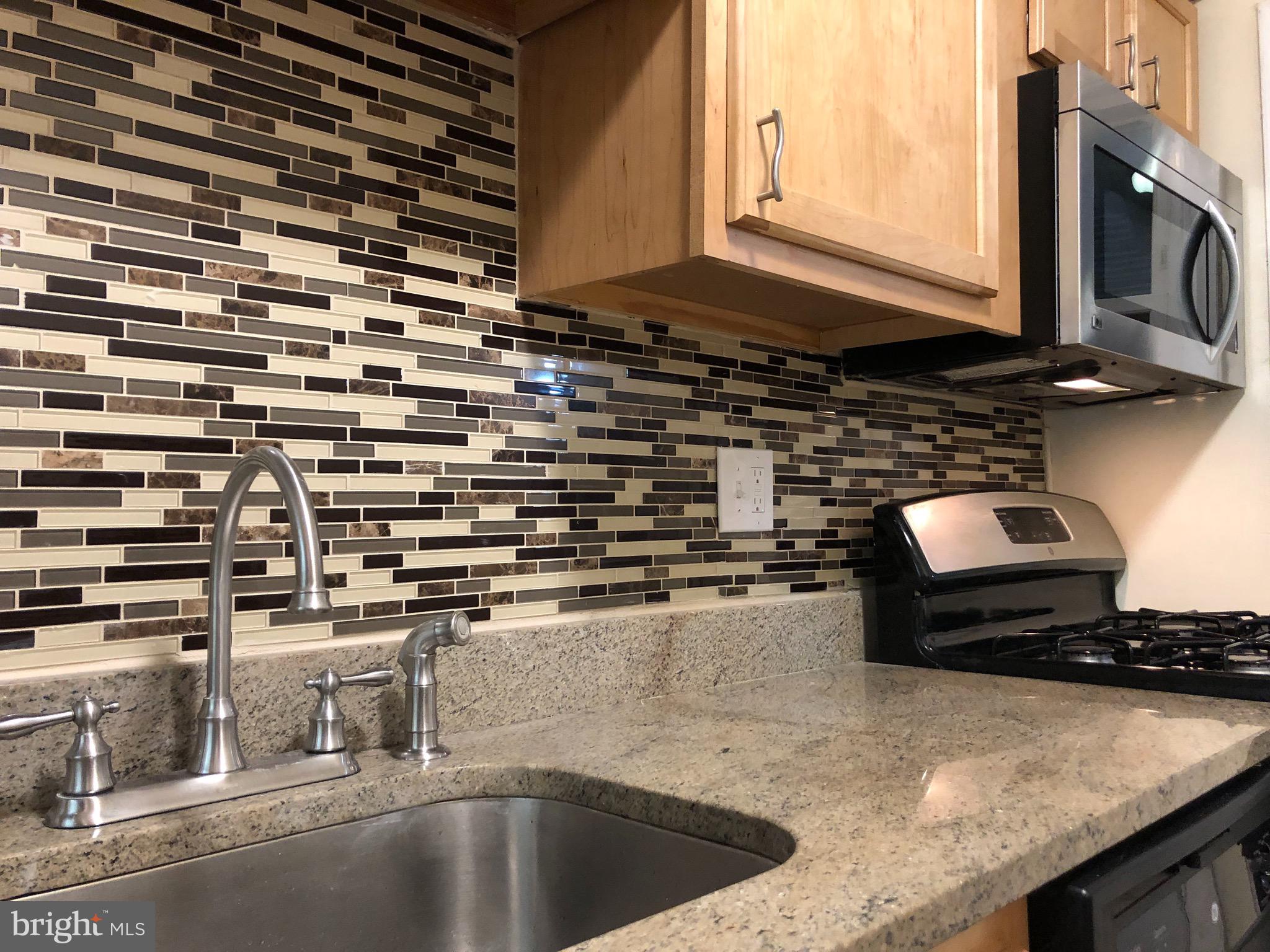 154 Orville Road Baltimore, MD 21221 - Photo 8 of 26 Gallery Image 8