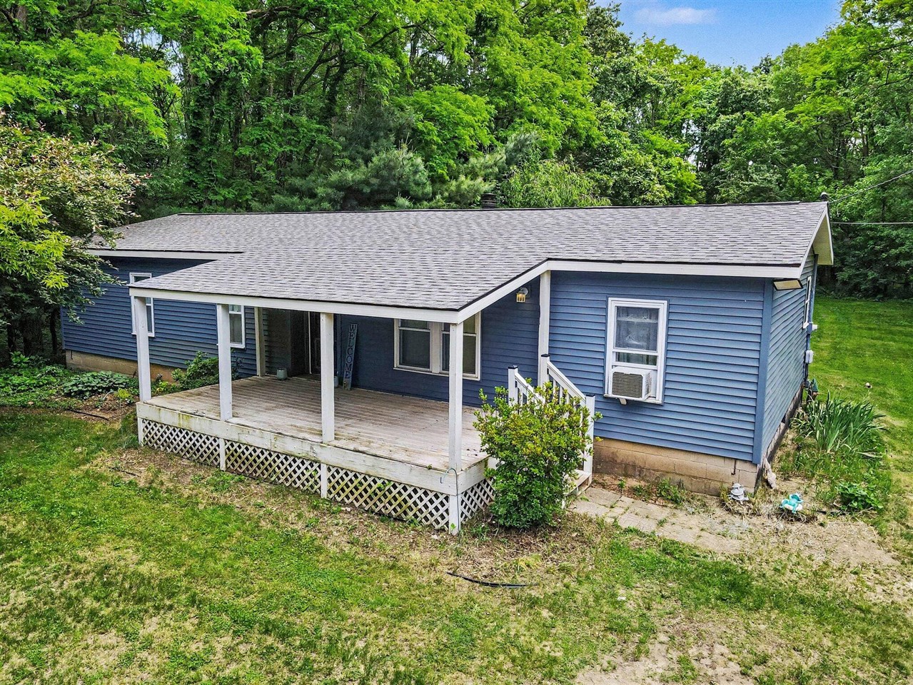 55719 Resort Road Three Rivers, MI 49093 - Photo 5 of 35