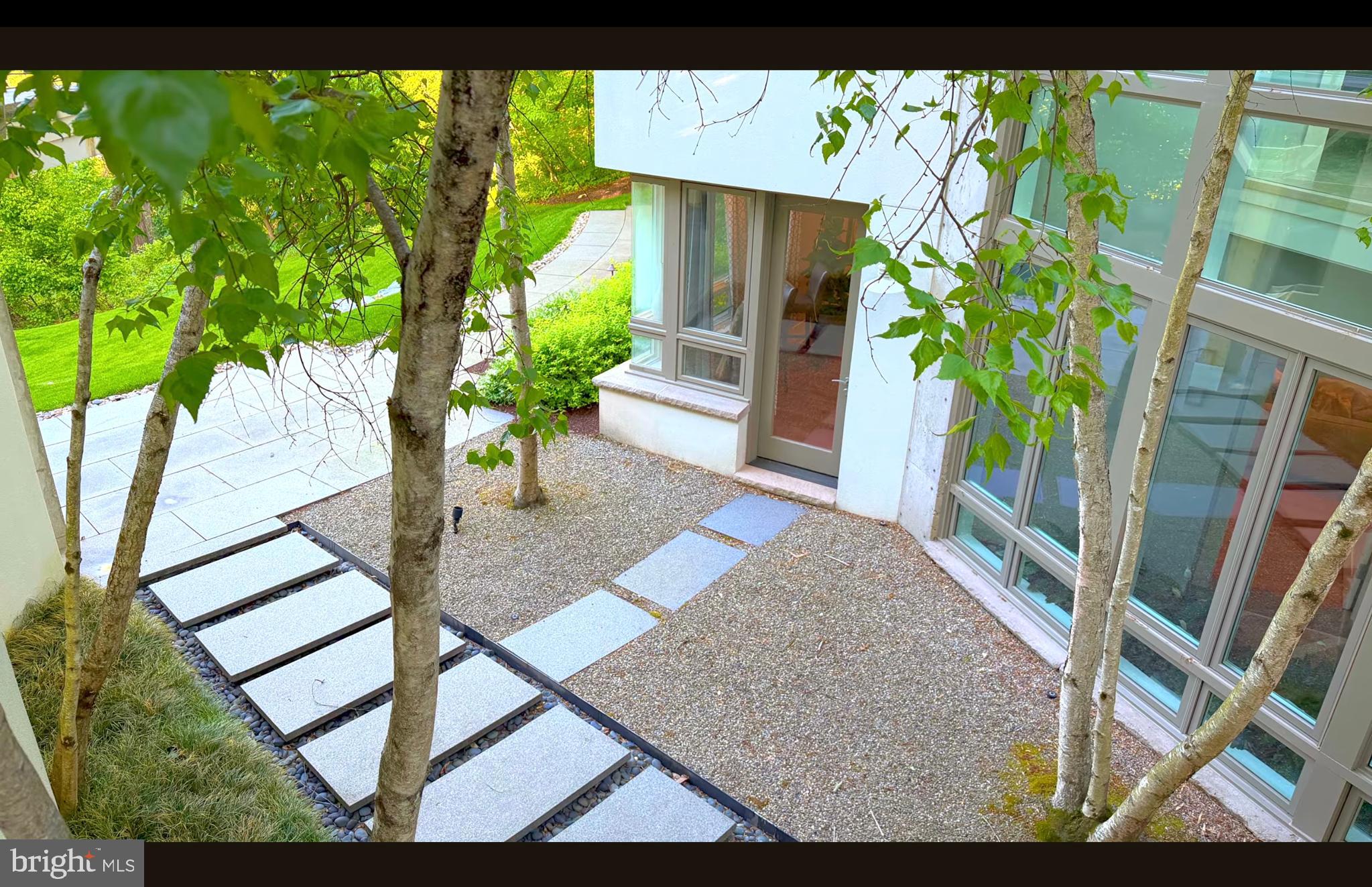 1100 Crest Lane McLean, VA 22101 - Photo 23 of 113