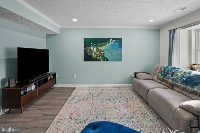 $450,000 | 3053 Berkshire Court, Waldorf, MD 20602