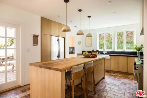 $3,100,000 | 4801 Ambrose Avenue, Los Angeles, CA 90027