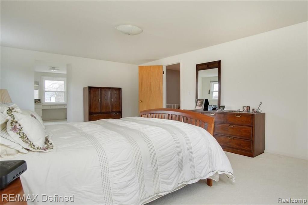 934 Spartan Court Rochester Hills, MI 48309 - Photo 25 of 35