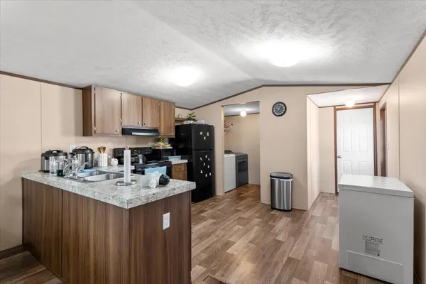 $193,599 | 341 Southwest Front Street, Bartlett, TX 76511