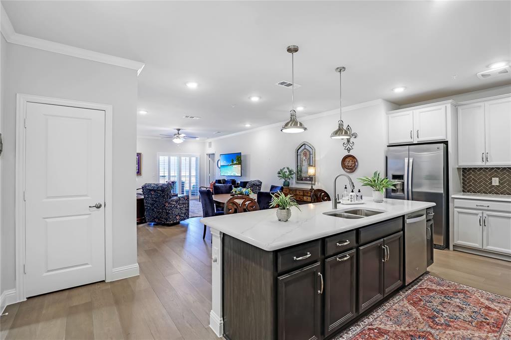 651 Watters Road, Unit 3302 Allen, TX 75013 - Photo 4 of 40