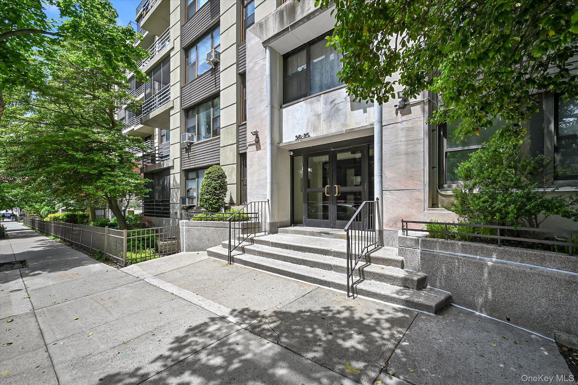 98-25 64th Road, Unit 5E Queens, NY 11374 - Photo 1 of 12