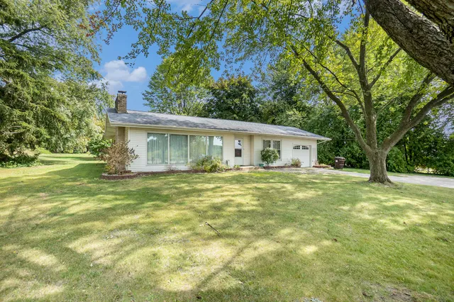 $279,000 | 5296 South Warner Avenue, Fremont, MI 49412