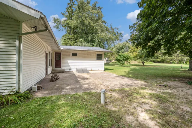 $279,000 | 5296 South Warner Avenue, Fremont, MI 49412