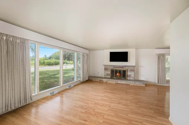 $279,000 | 5296 South Warner Avenue, Fremont, MI 49412