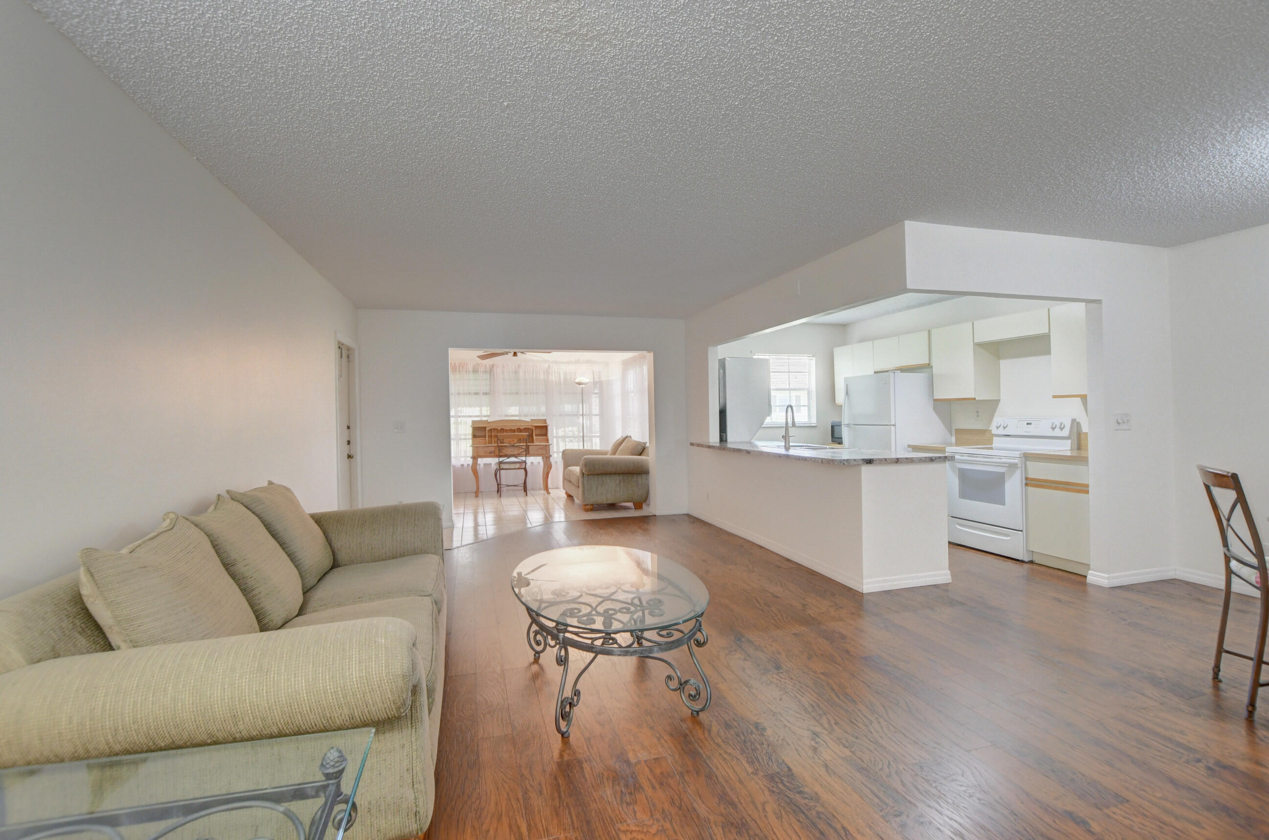 14140 Nesting Way, Unit C Delray Beach, FL 33484 - Photo 9 of 28 08_ebf_0571_2_3_4_5