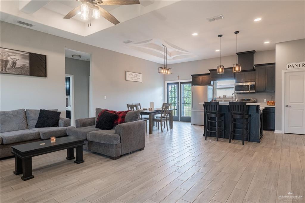 17733 Forrest Lane Harlingen, TX 78552 - Photo 3 of 18