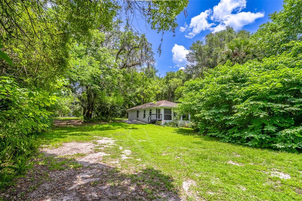 497 West Beresford Road DeLand, FL 32720 - Photo 40 of 44