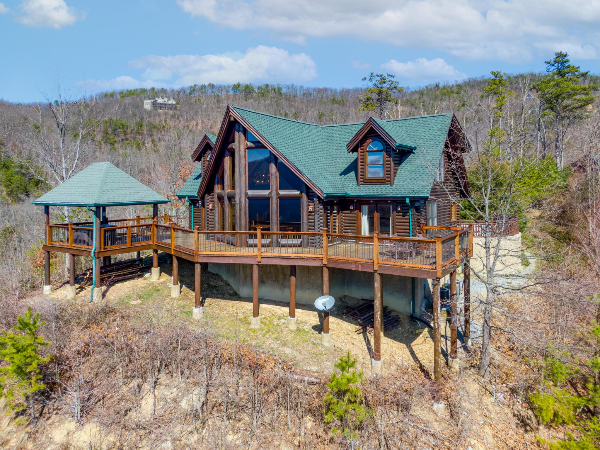 3005 Redtail Road Sevierville, TN 37862 - Photo 32 of 37 a view of a house with pool and chairs