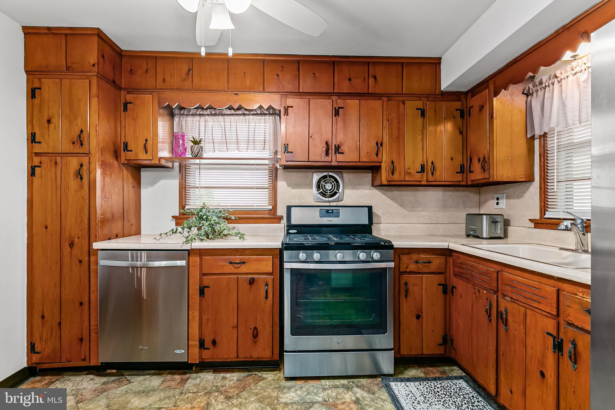 244 Roadstown Road Bridgeton, NJ 08302 - Photo 11 of 27 Gallery Image 11