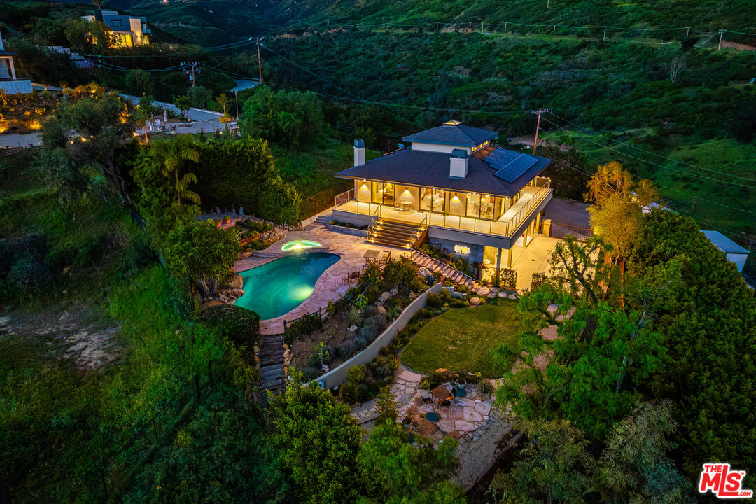 27008 Old Chimney Road Malibu, CA 90265 - Photo 32 of 33