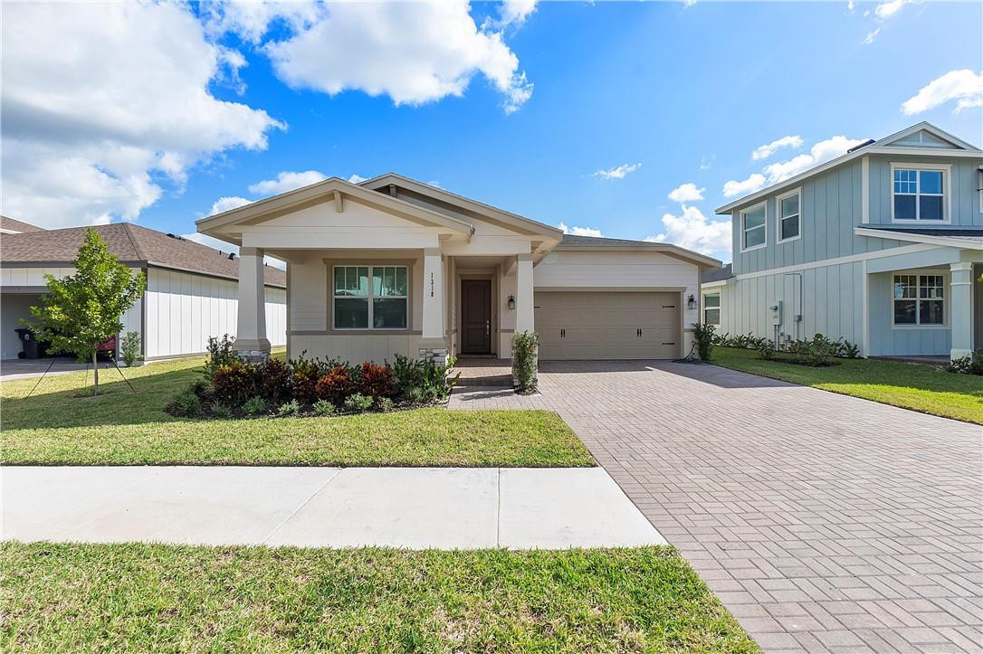 1318 Arrowhead Point Road Loxahatchee, FL 33470 - Photo 2 of 29 Photo 2