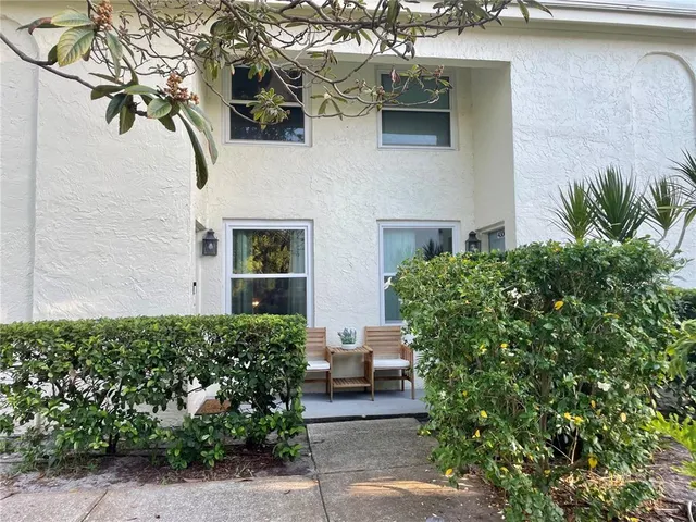 $3,375 | 4304 La Riviera Court, Tampa, FL 33611