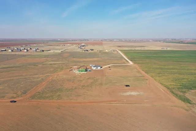 $975,000 | 21701 County Road 2040, Lubbock, TX 79423