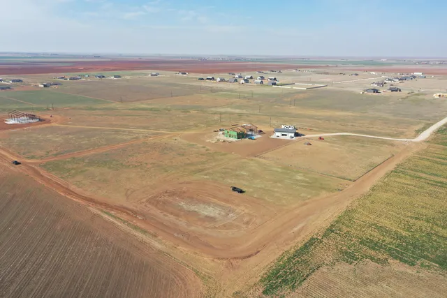 $975,000 | 21701 County Road 2040, Lubbock, TX 79423