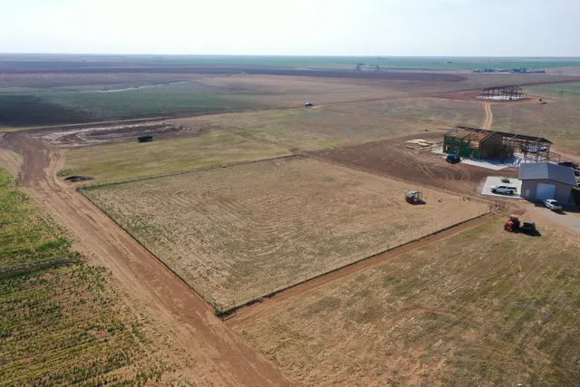 $975,000 | 21701 County Road 2040, Lubbock, TX 79423