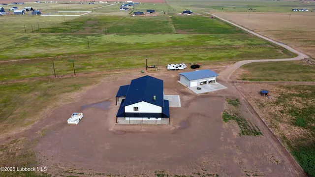 $975,000 | 21701 County Road 2040, Lubbock, TX 79423