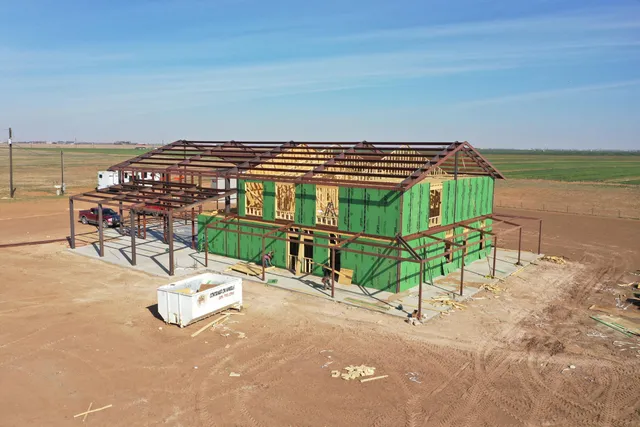 $975,000 | 21701 County Road 2040, Lubbock, TX 79423