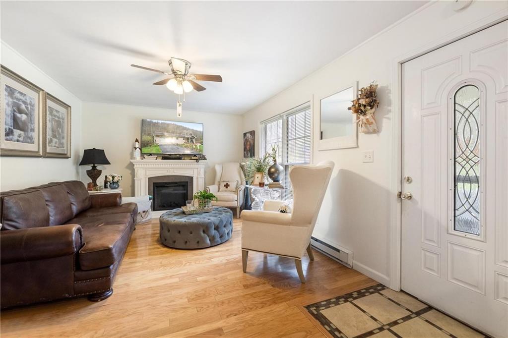 693 Toms Run Road New Freeport, PA 15352 - Photo 3 of 25 Gallery Image 3