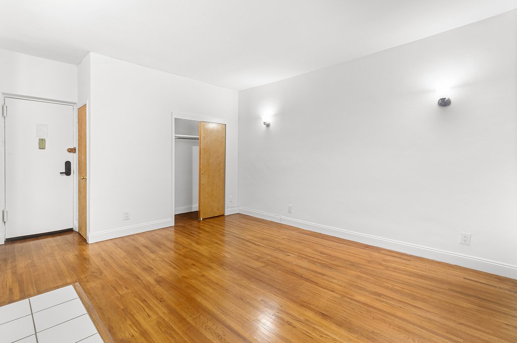 440 East 85th Street, Unit 3H Manhattan, NY 10028 - Photo 2 of 8