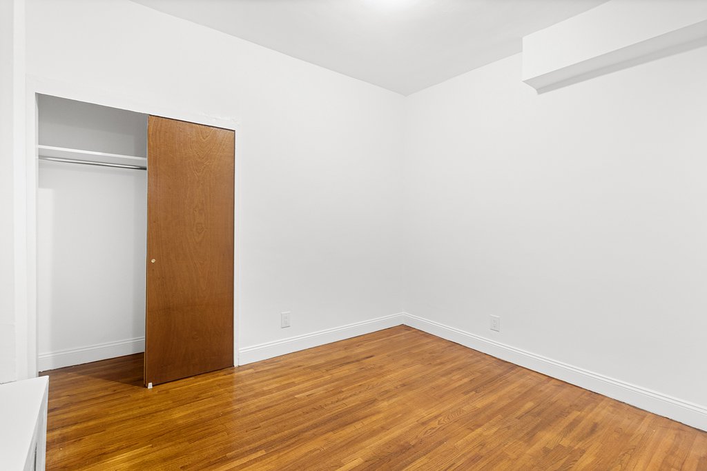 440 East 85th Street, Unit 3H Manhattan, NY 10028 - Photo 3 of 8