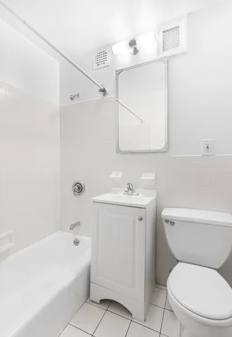 $3,300 | 440 East 85th Street, Unit 3H | Upper East Side