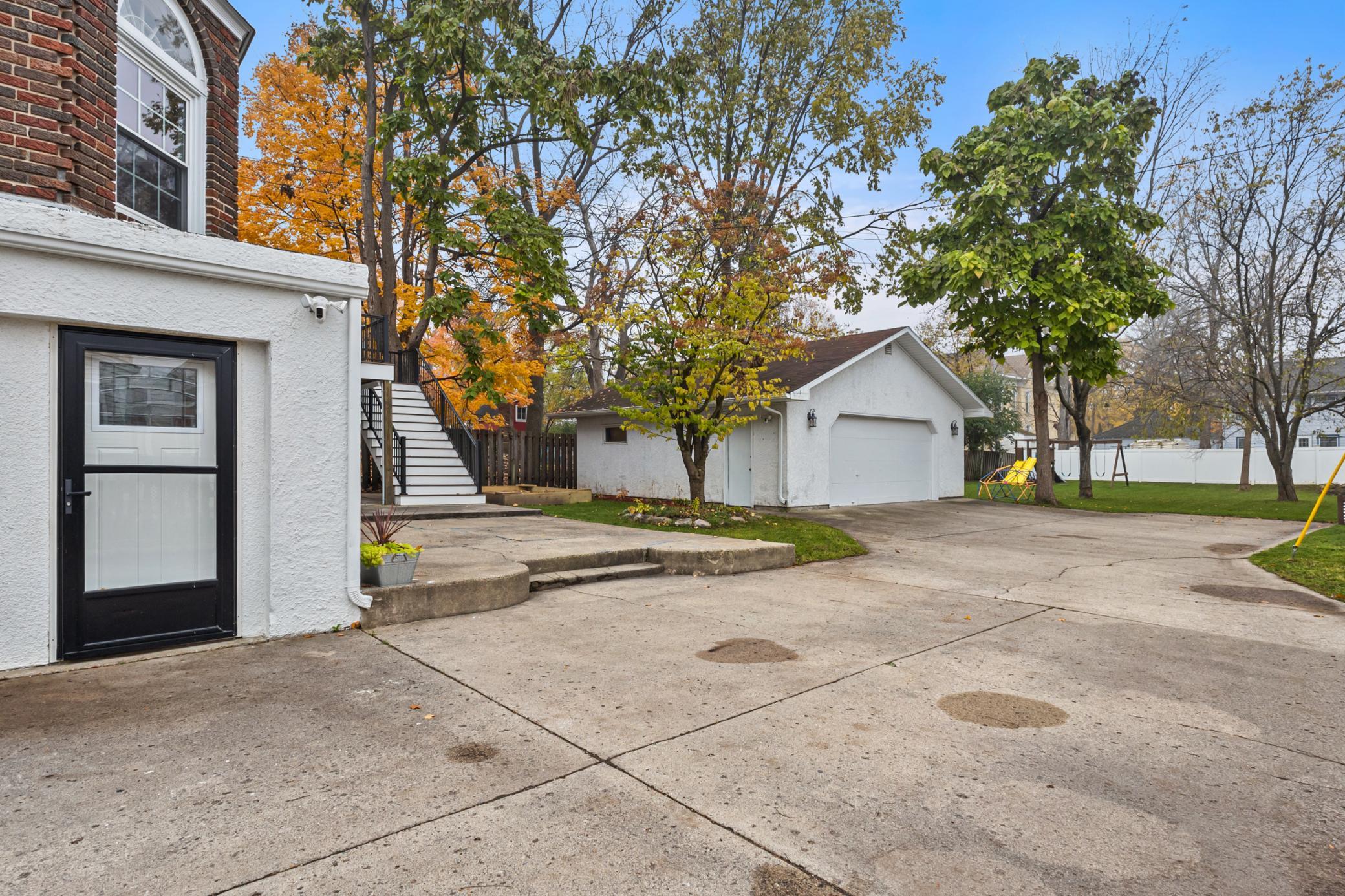 112 2nd Avenue Northwest Faribault, MN 55021 - Photo 29 of 37