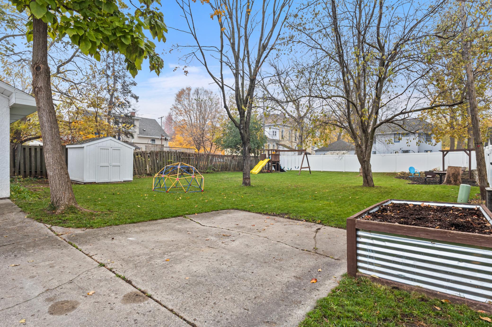 112 2nd Avenue Northwest Faribault, MN 55021 - Photo 32 of 37