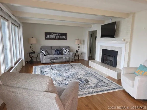 $699,900 | 336 Boot Circle, Camdenton, MO 65020