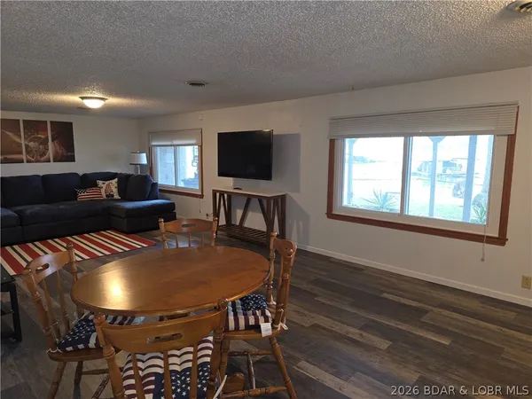 $699,900 | 336 Boot Circle, Camdenton, MO 65020