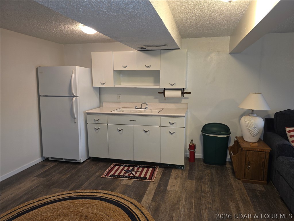 336 Boot Circle Camdenton, MO 65020 - Photo 30 of 48 Lower level kitchen