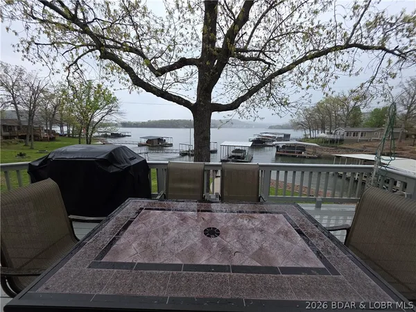$699,900 | 336 Boot Circle, Camdenton, MO 65020