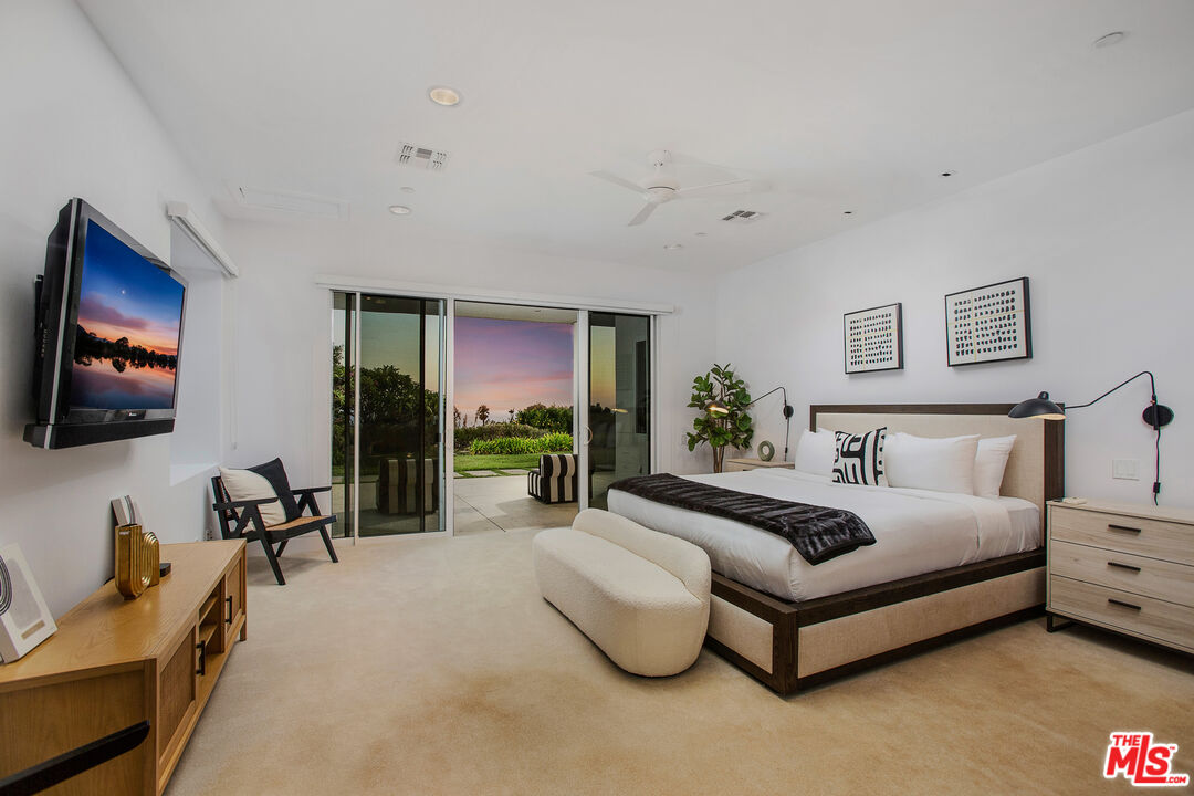 27454 Winding Way Malibu, CA 90265 - Photo 46 of 68