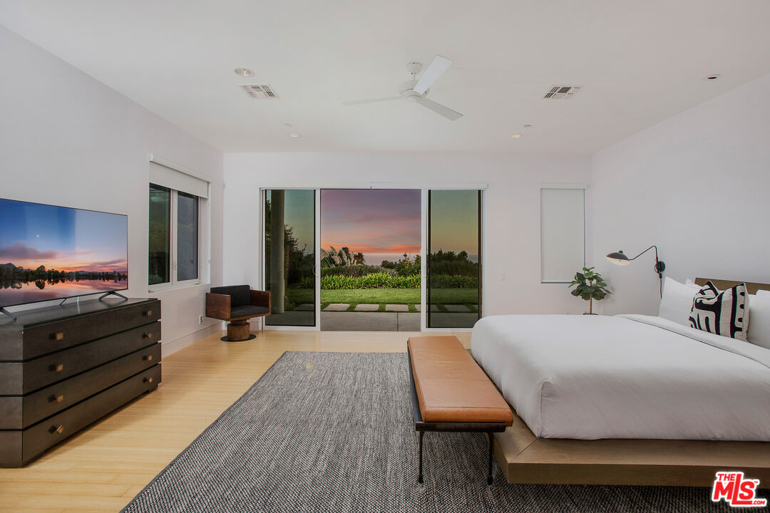 27454 Winding Way Malibu, CA 90265 - Photo 48 of 68