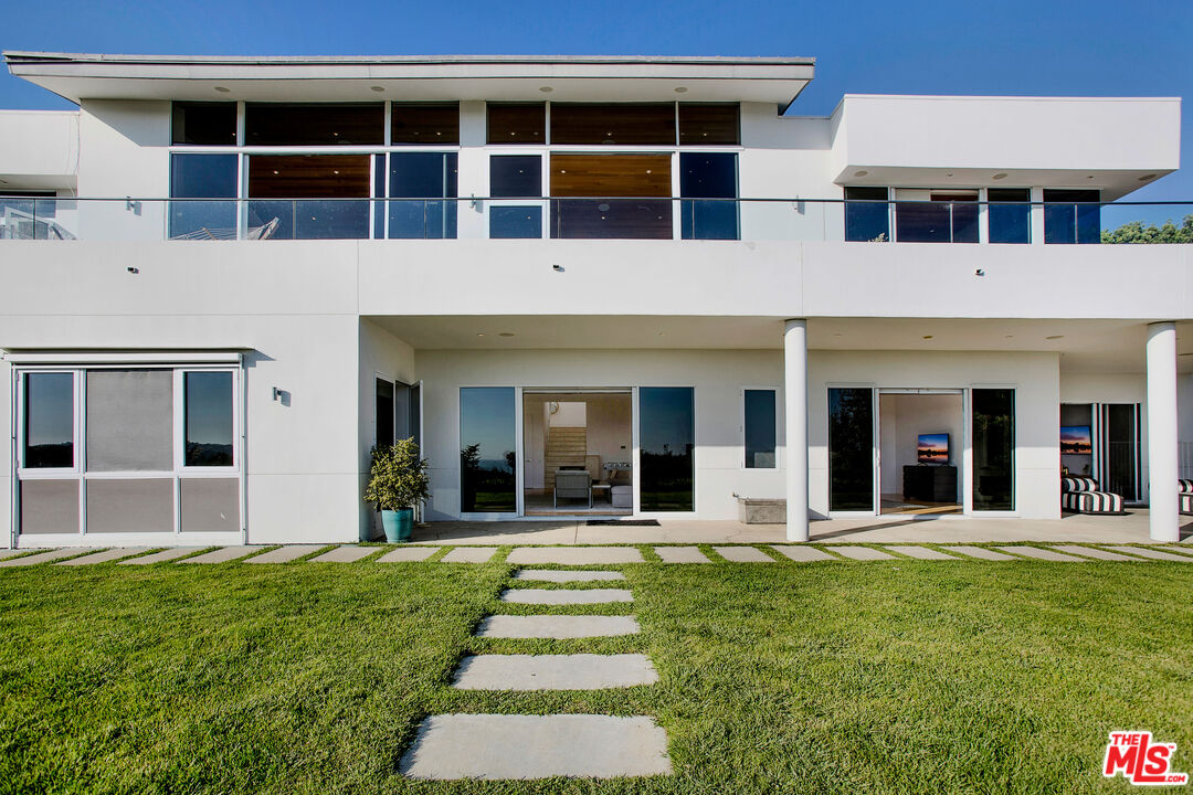 27454 Winding Way Malibu, CA 90265 - Photo 61 of 68