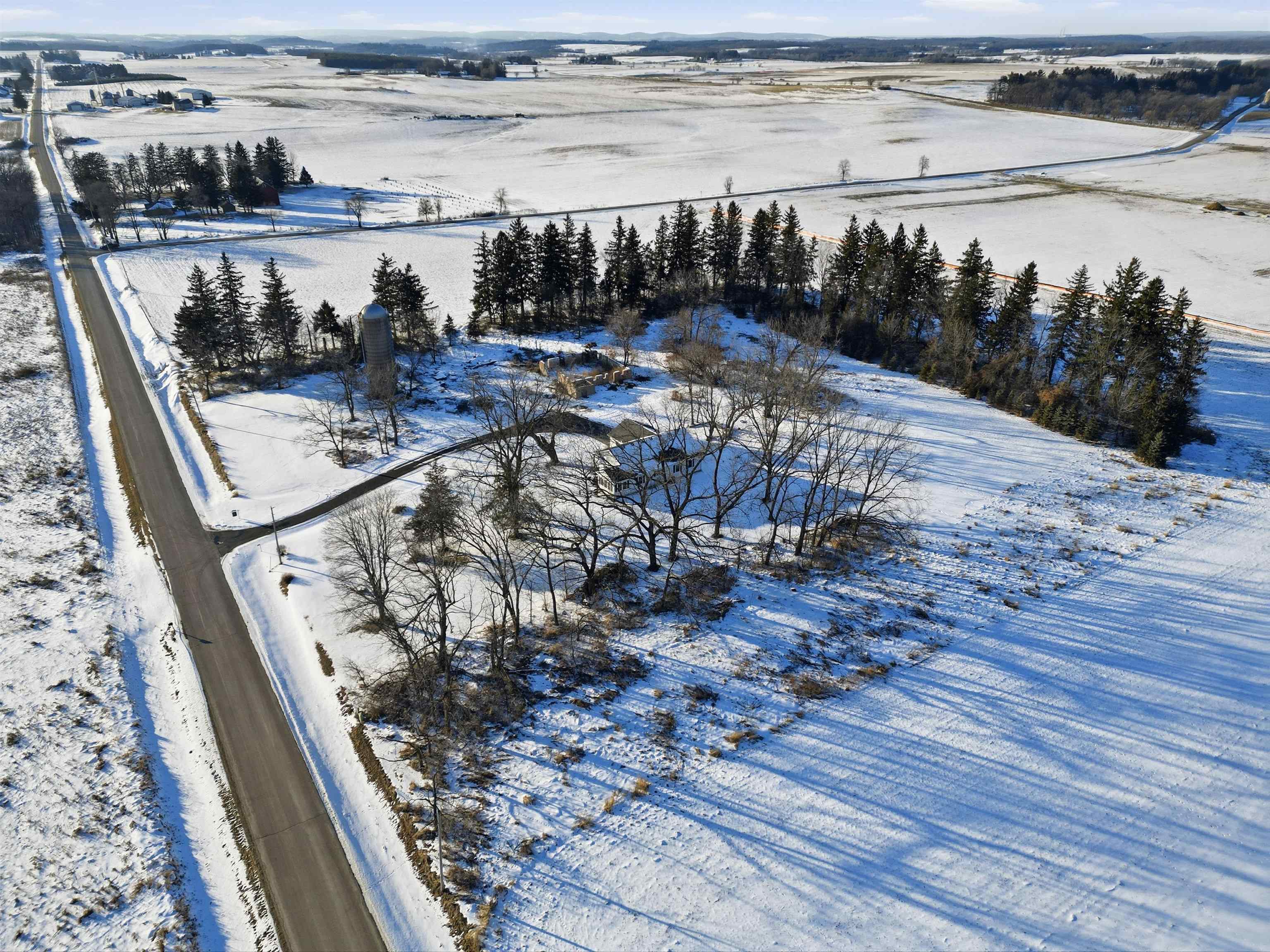 W5938 Hall Road Poynette, WI 53955 - Photo 22 of 24